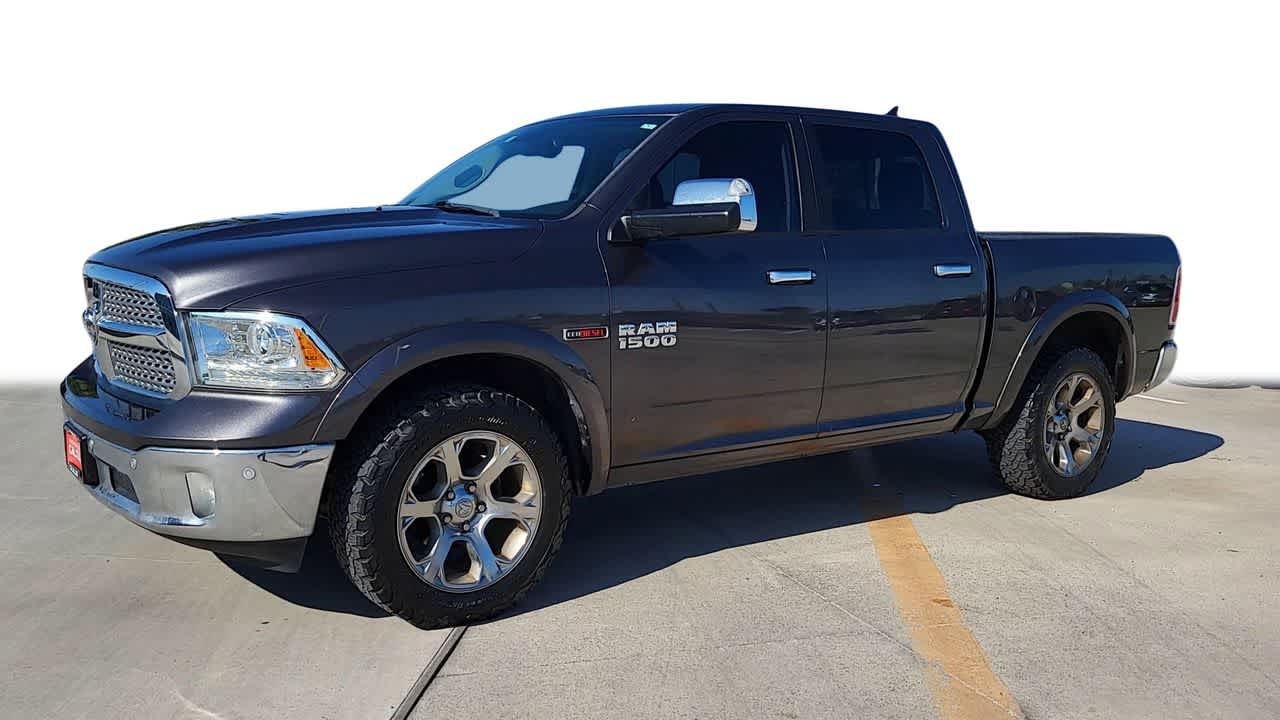 2017 Ram 1500 Laramie 4x4 Crew Cab 57 Box 4