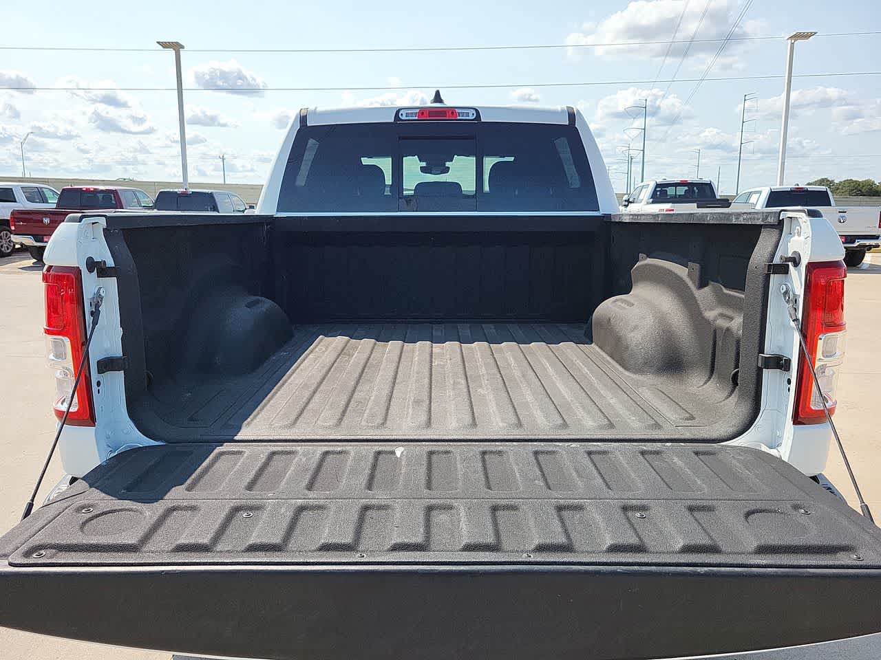 2022 Ram 1500 Big Horn 4x2 Crew Cab 57 Box 27