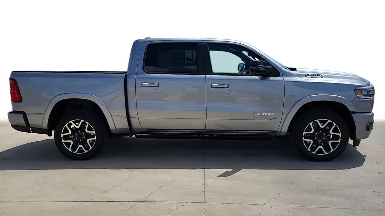 2025 Ram 1500 Laramie 4x2 Crew Cab 57 Box 9