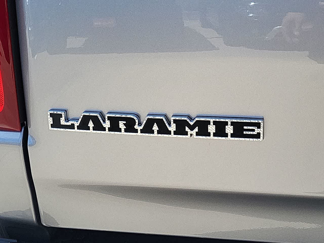 2025 Ram 1500 Laramie 4x2 Crew Cab 57 Box 15