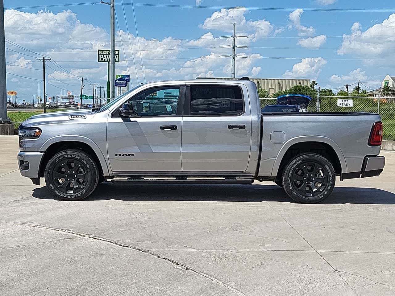 2025 Ram 1500 Lone Star 4x4 Crew Cab 57 Box 11