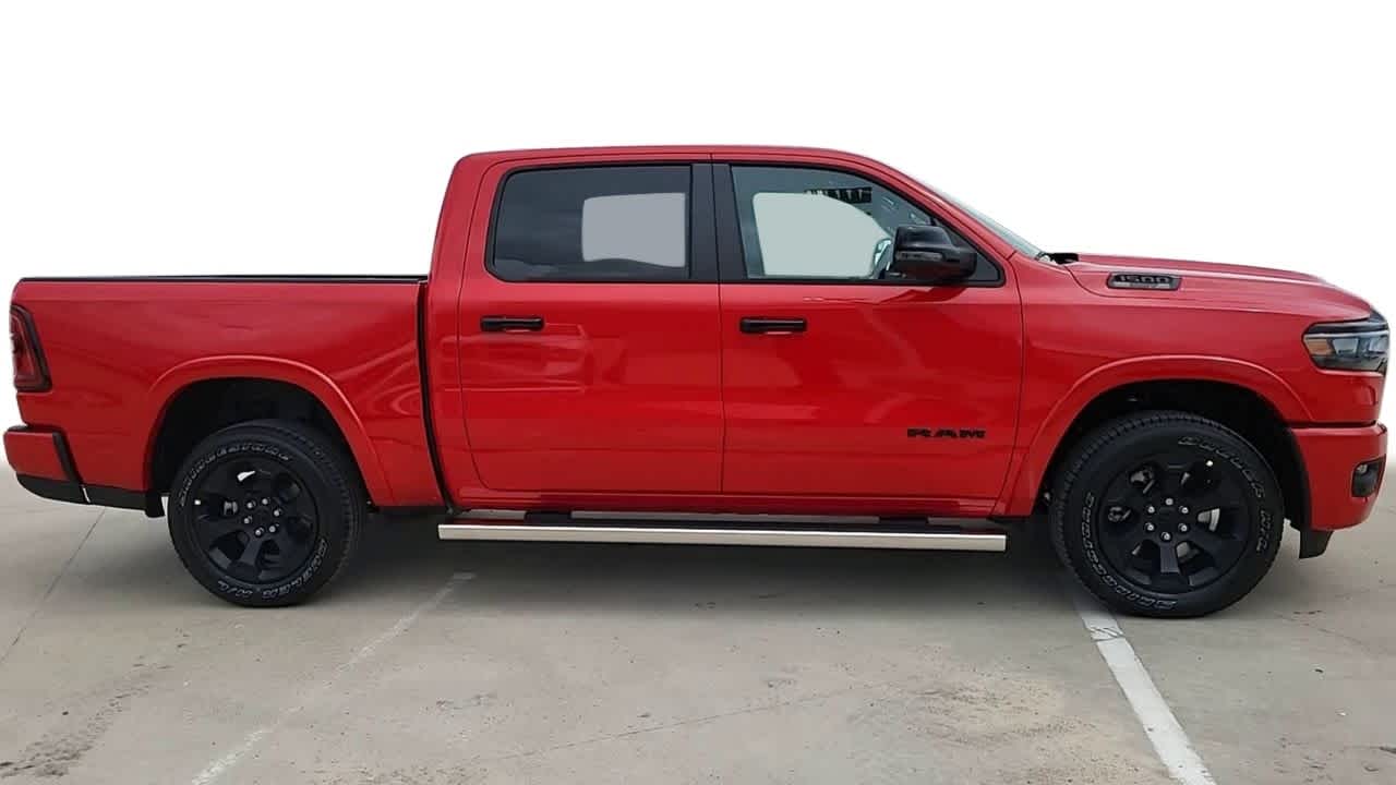 2025 Ram 1500 Big Horn 4x4 Crew Cab 57 Box 9