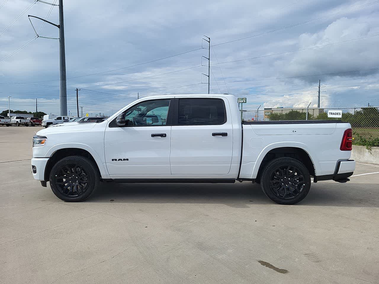 2025 Ram 1500 Limited 4x4 Crew Cab 57 Box 11