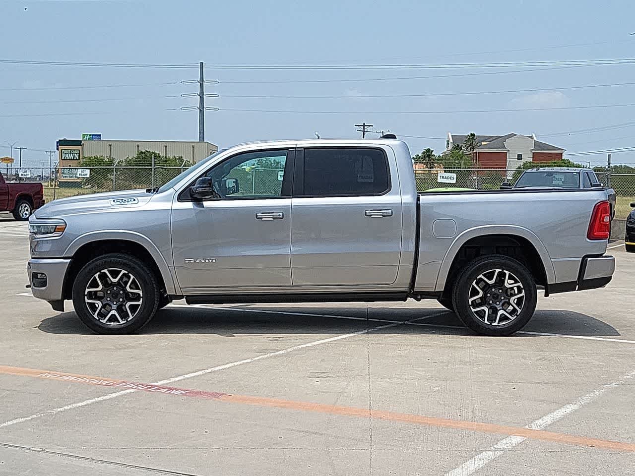 2025 Ram 1500 Laramie 4x4 Crew Cab 57 Box 11