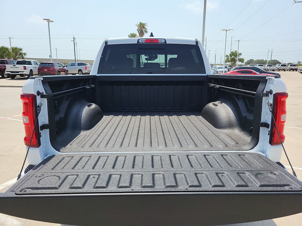 2025 Ram 1500 Laramie 4x4 Crew Cab 57 Box 27