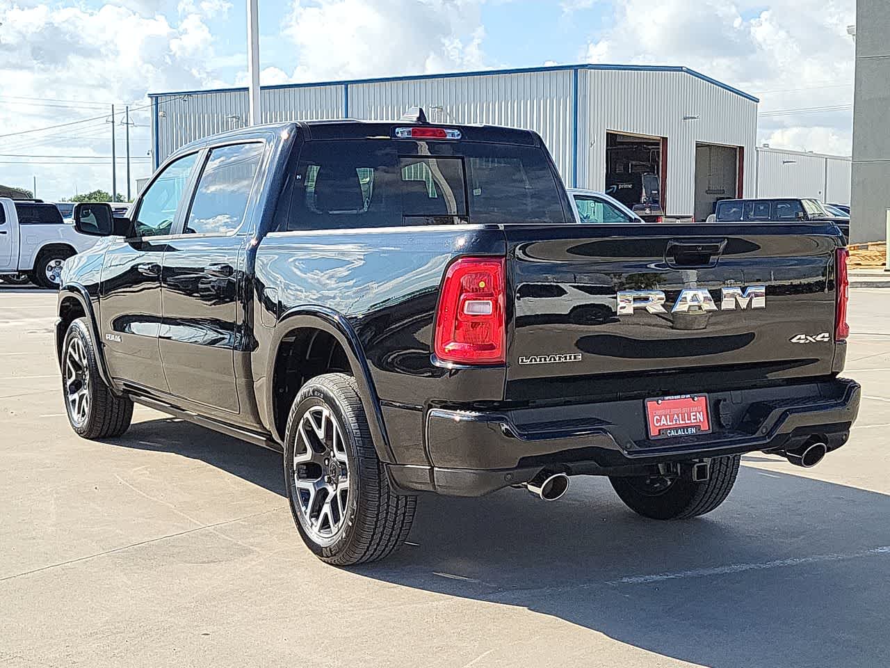 2025 Ram 1500 Laramie 4x4 Crew Cab 57 Box 12