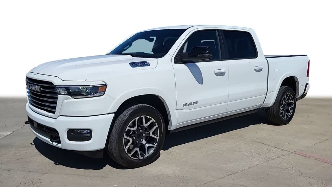 2025 Ram 1500 Laramie 4x4 Crew Cab 57 Box 4