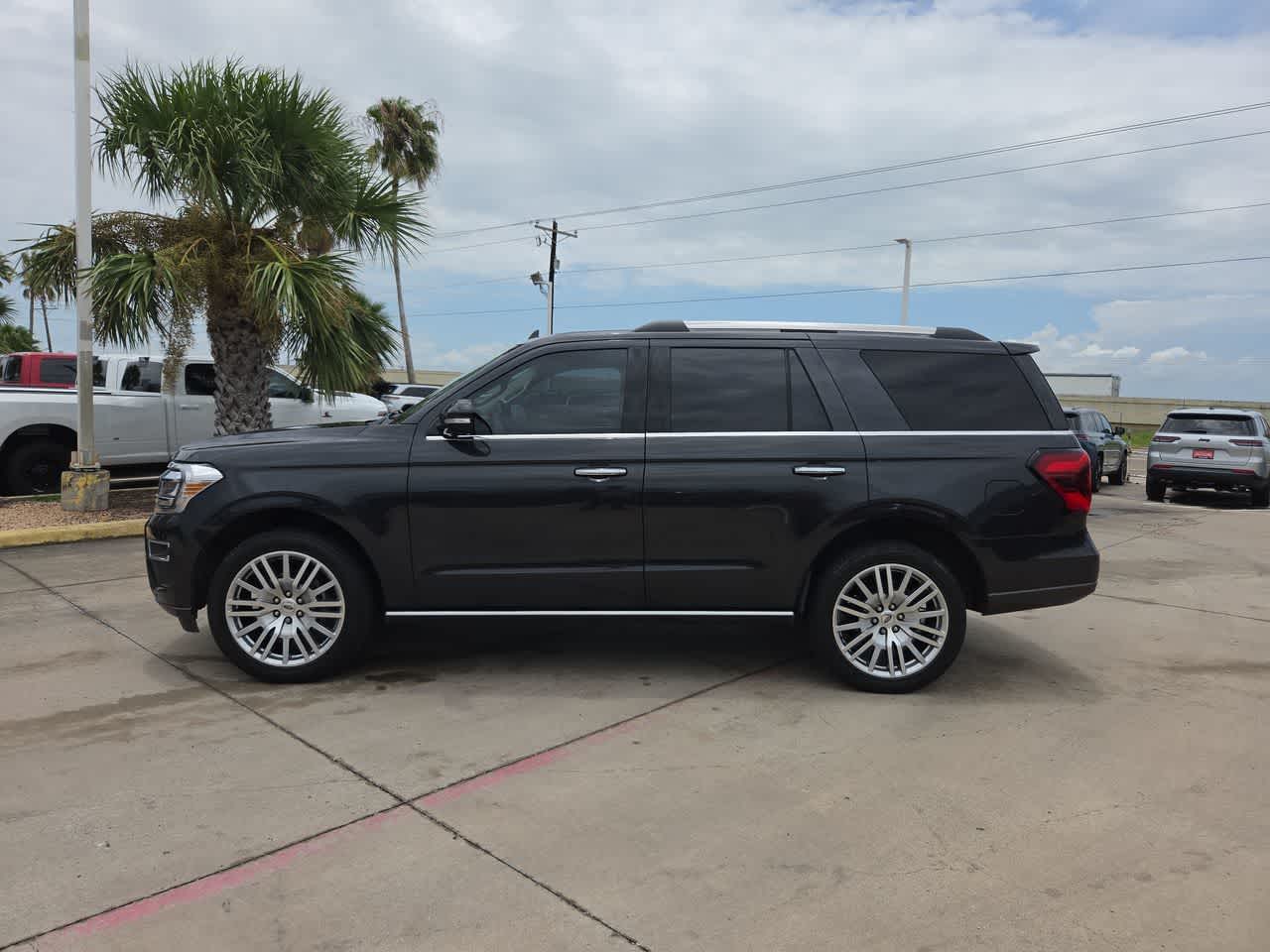 Dark Matter Gray Metallic 2024 Ford Expedition SUV / Crossover 4X2 Automatic