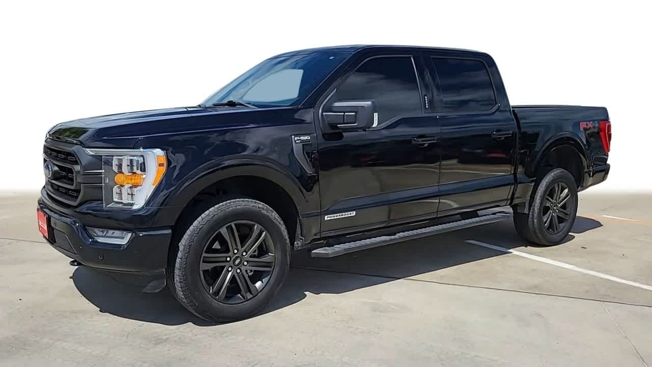 2022 Ford F-150 XLT 4WD SuperCrew 5.5 Box 4