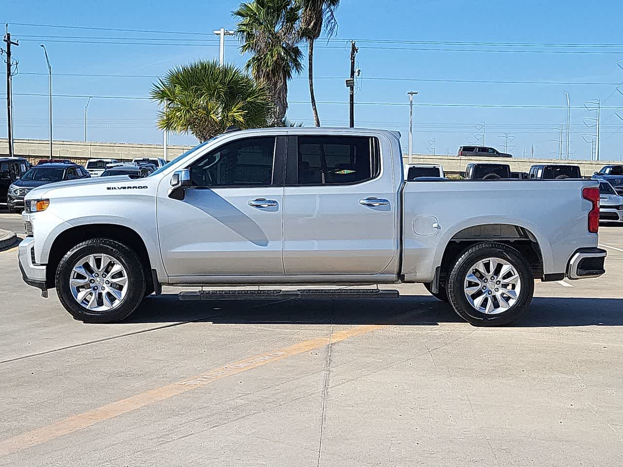 2022 Chevrolet Silverado 1500 LTD Custom 2WD Crew Cab 147 11