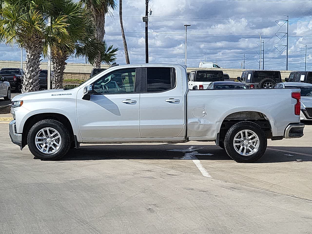 2020 Chevrolet Silverado 1500 LT 2WD Double Cab 147 11