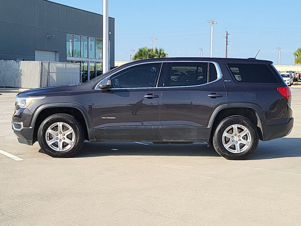 2019 GMC Acadia SLE 11