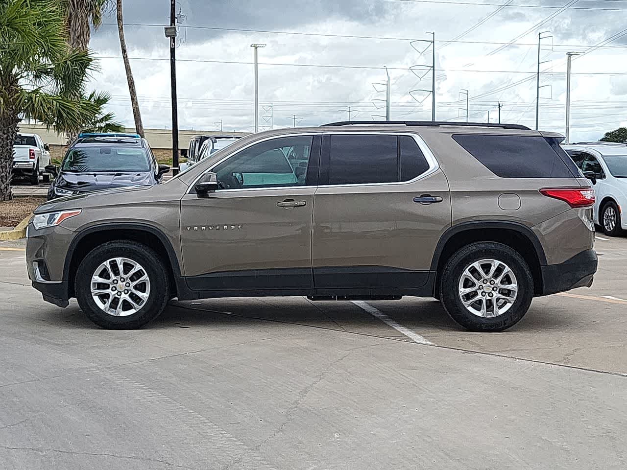 2020 Chevrolet Traverse LT Cloth 11