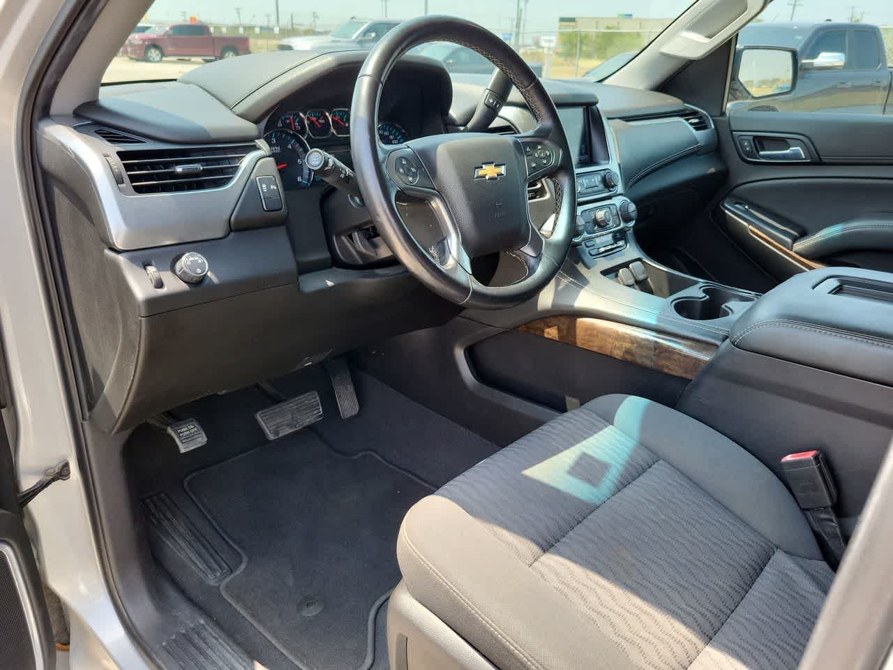 2019 Chevrolet Tahoe LS 10