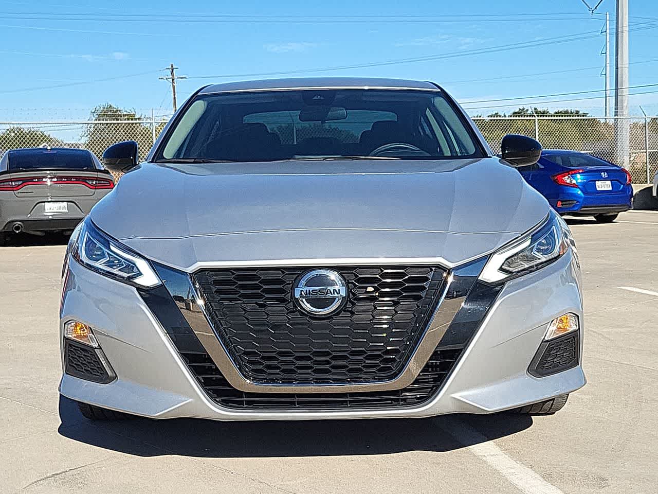 2022 Nissan Altima 2.5 SR 14