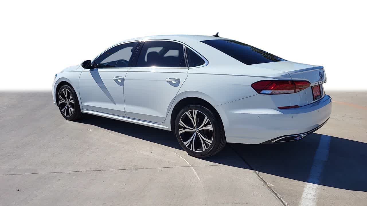 2020 Volkswagen Passat 2.0T SEL 6