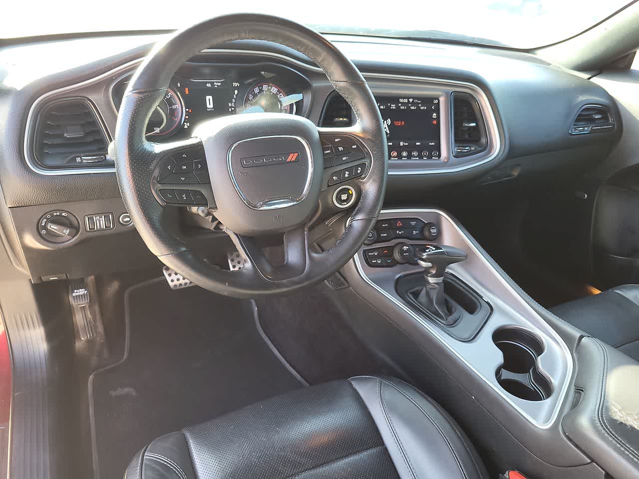 2019 Dodge Challenger SXT 18