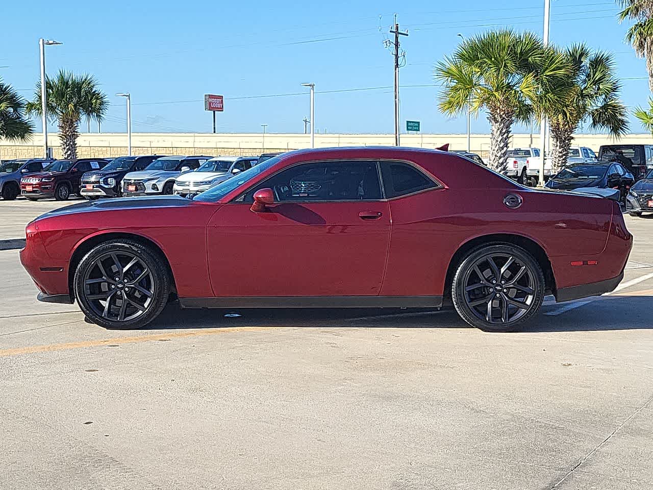 2019 Dodge Challenger SXT 11