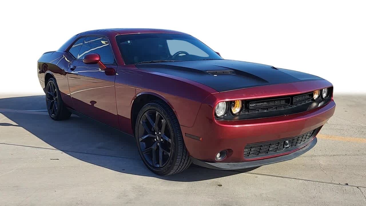 2019 Dodge Challenger SXT 2