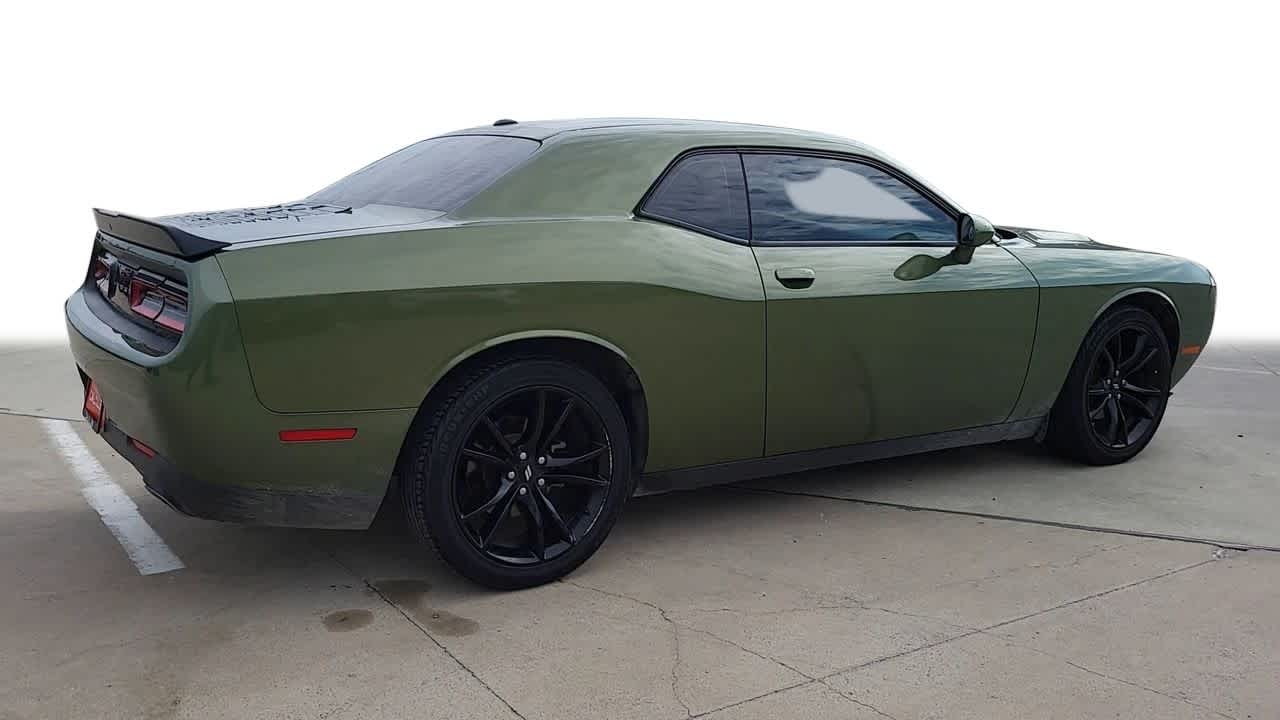 2018 Dodge Challenger SXT 8