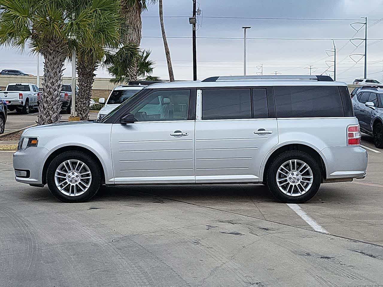 2019 Ford Flex SEL 11