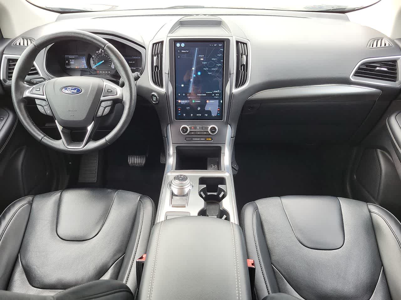 2022 Ford Edge Titanium 18