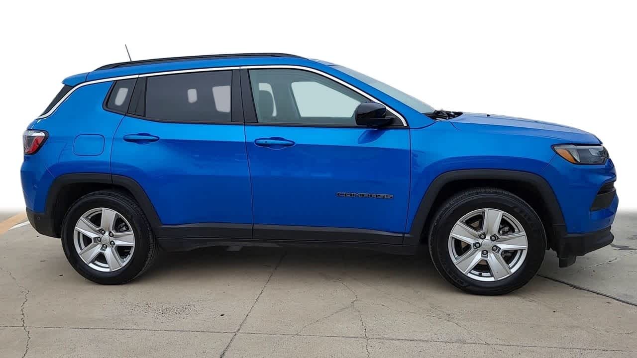 2022 Jeep Compass Latitude 9