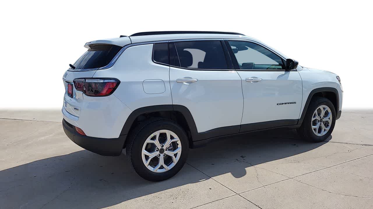 2025 Jeep Compass Latitude 8