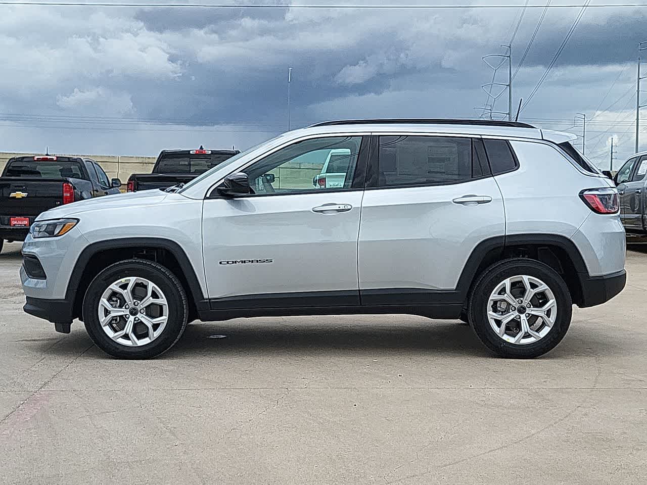 2025 Jeep Compass Latitude 11