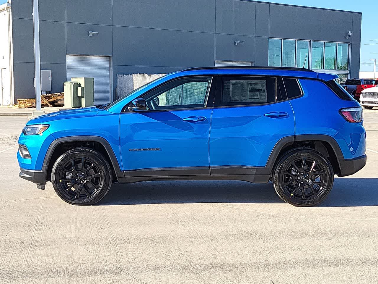 2025 Jeep Compass Latitude 11