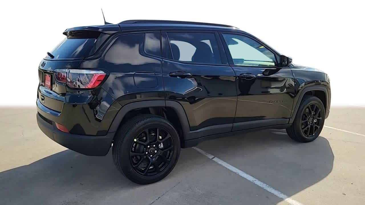 2025 Jeep Compass Latitude 8