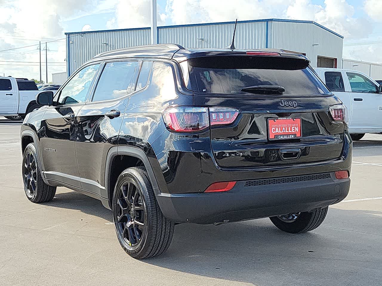 2025 Jeep Compass Latitude 12