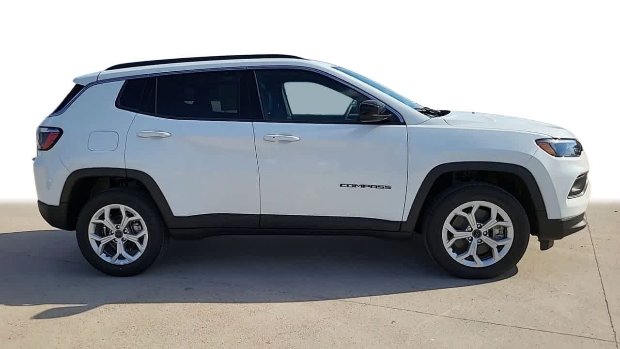 2025 Jeep Compass Latitude 9