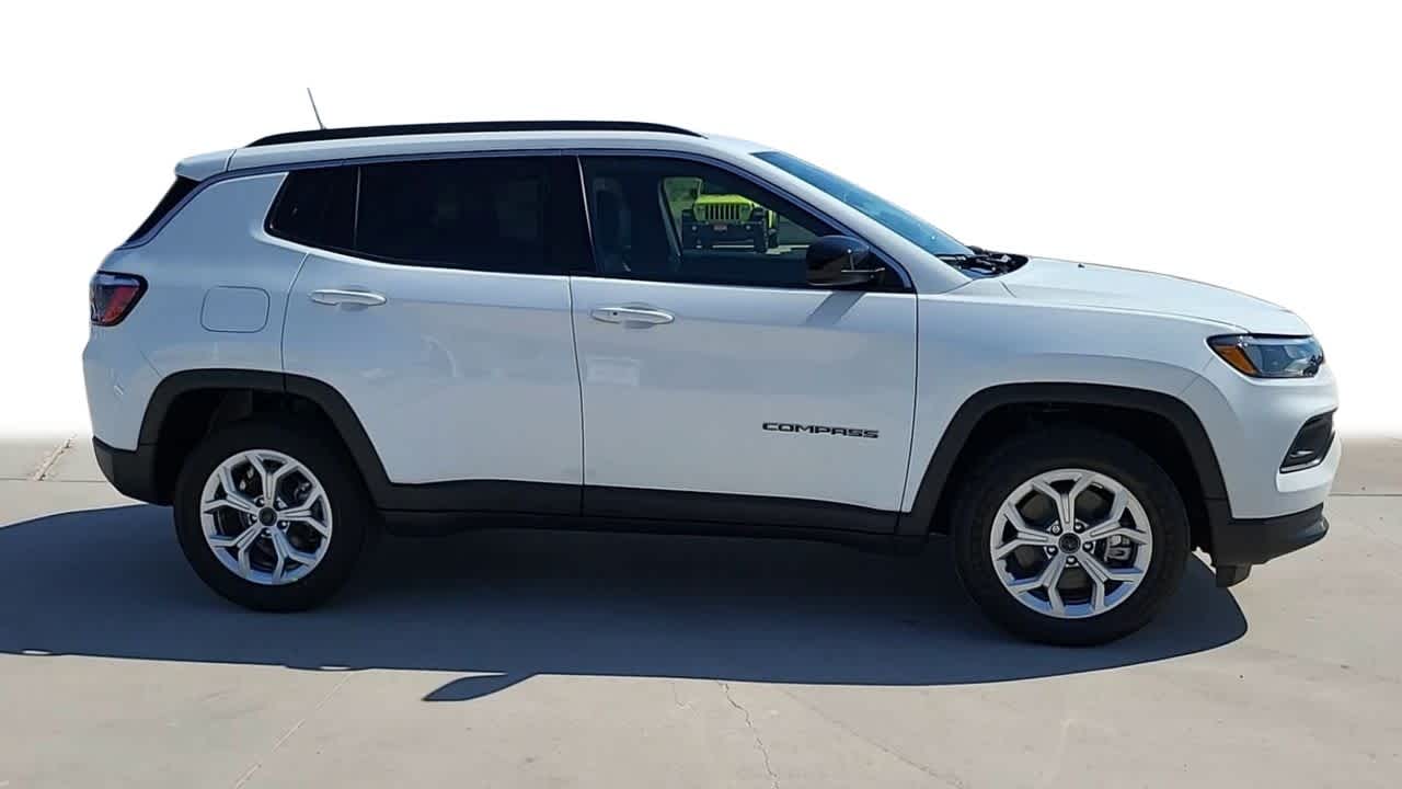 2025 Jeep Compass Latitude 9