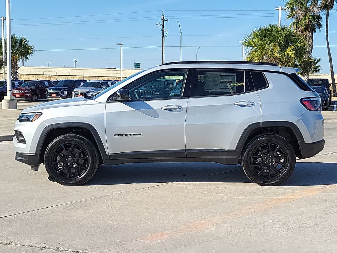 2025 Jeep Compass Latitude 11