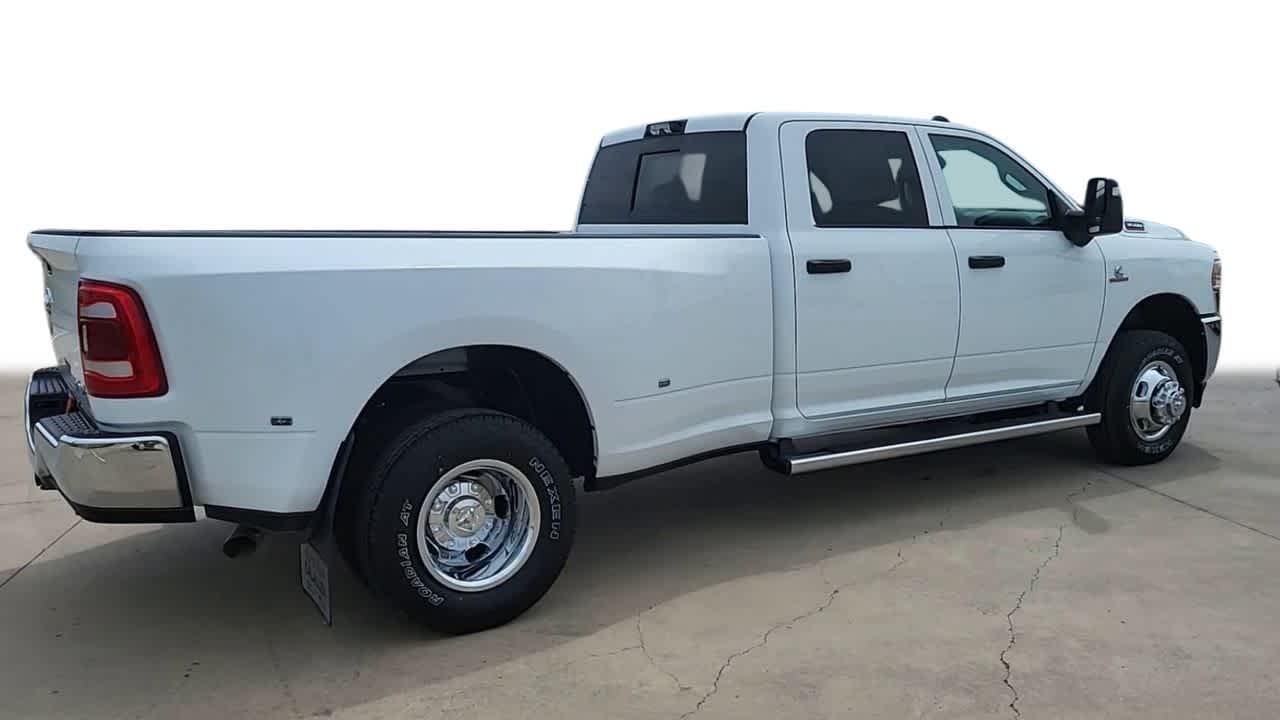 2024 Ram 3500 Tradesman 4x4 Crew Cab 8 Box 8