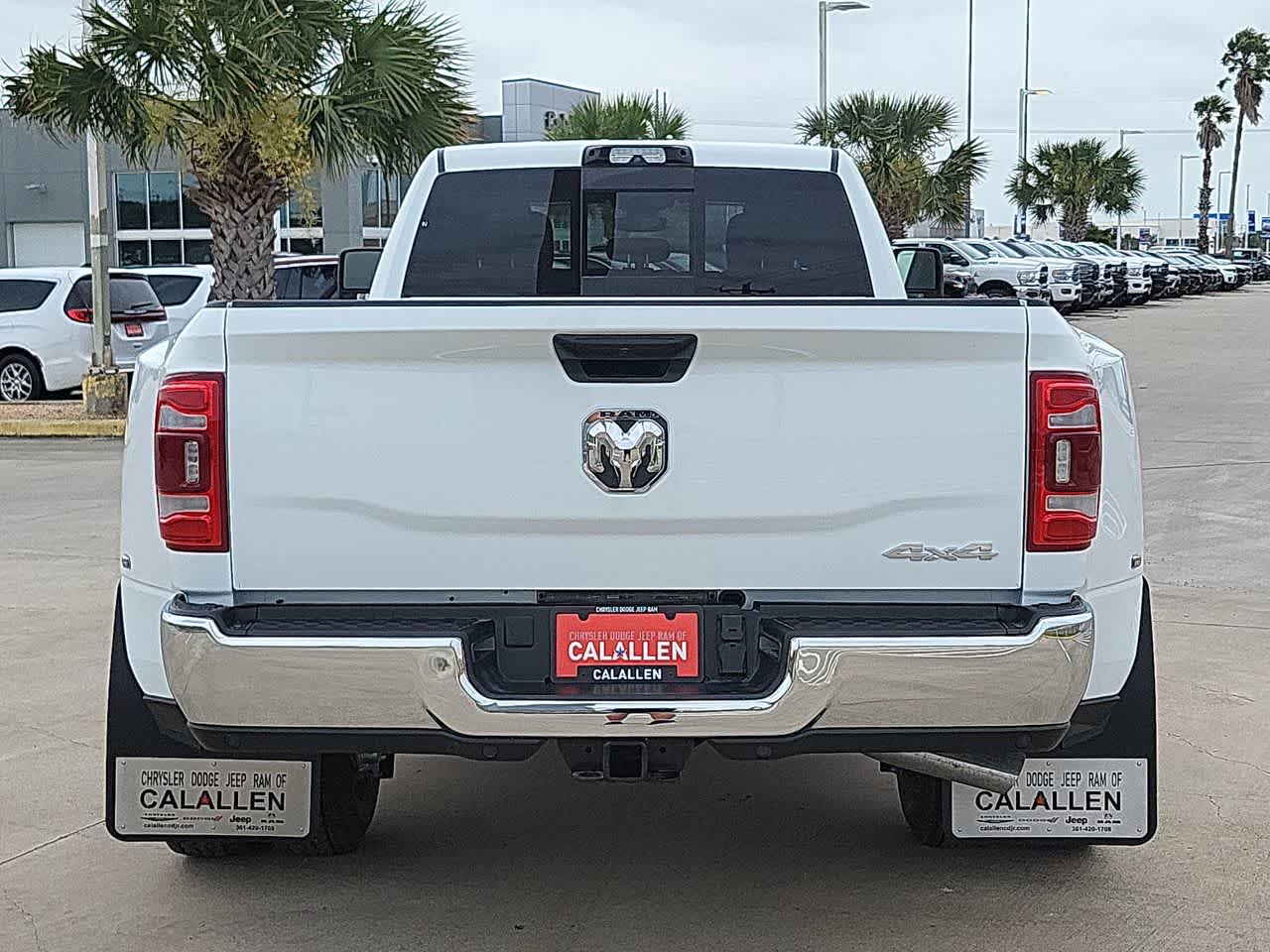 2024 Ram 3500 Tradesman 4x4 Crew Cab 8 Box 13