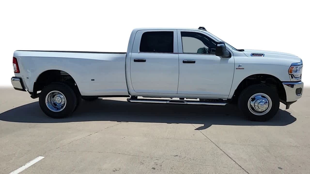 2024 Ram 3500 Tradesman 4x4 Crew Cab 8 Box 9