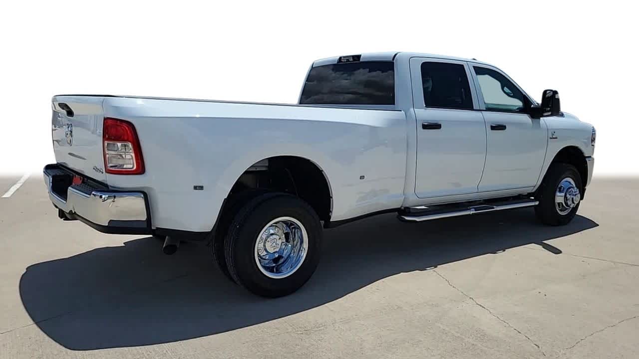 2024 Ram 3500 Tradesman 4x4 Crew Cab 8 Box 8