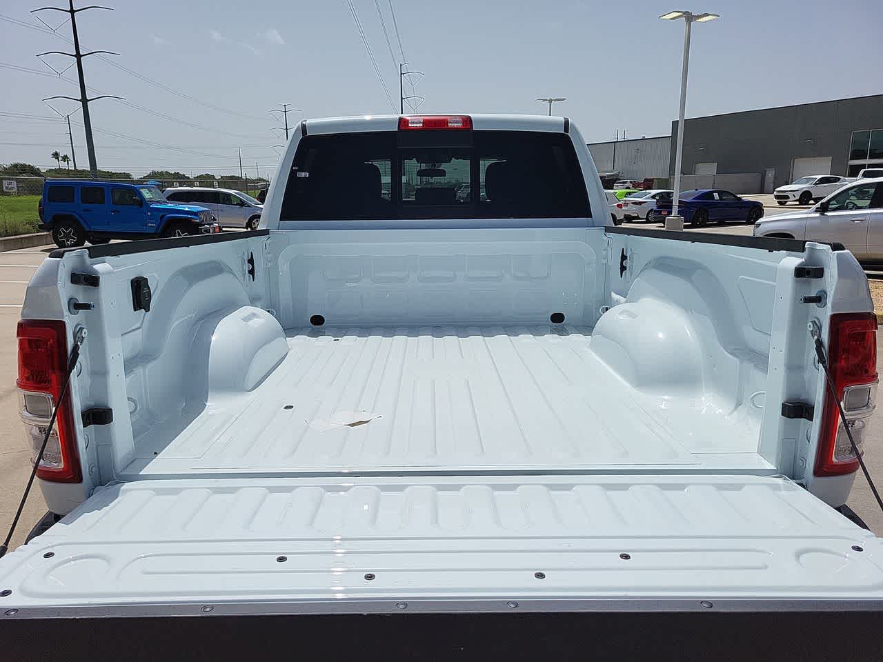 2024 Ram 2500 Tradesman 4x4 Crew Cab 64 Box 27