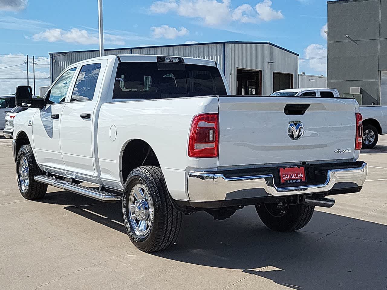 2024 Ram 2500 Tradesman 4x4 Crew Cab 64 Box 12