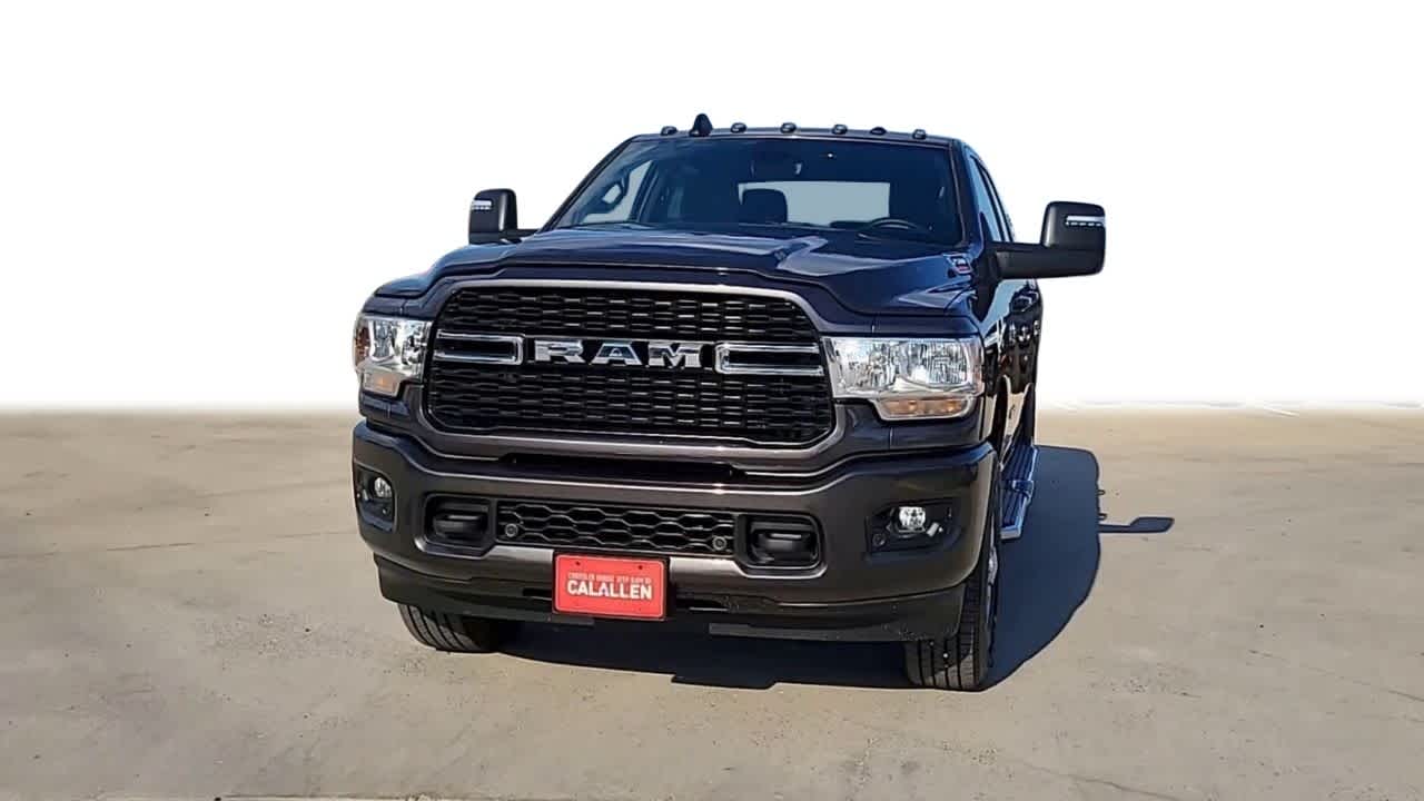 2024 Ram 2500 Big Horn 4x4 Crew Cab 64 Box 3