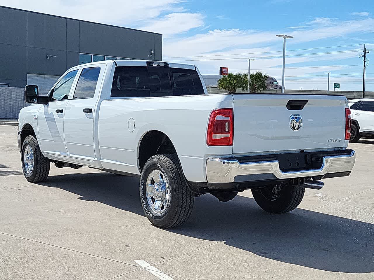 2024 Ram 2500 Tradesman 4x4 Crew Cab 8 Box 12