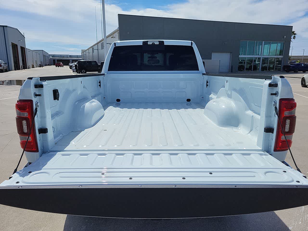 2024 Ram 2500 Tradesman 4x4 Crew Cab 8 Box 27