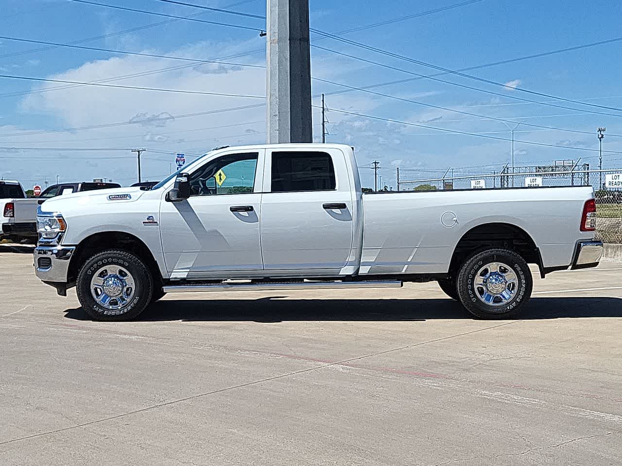 2024 Ram 2500 Tradesman 4x4 Crew Cab 8 Box 11