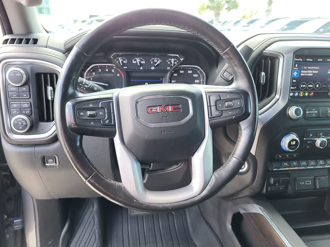 2020 GMC Sierra 1500 SLT 4WD Crew Cab 147 23