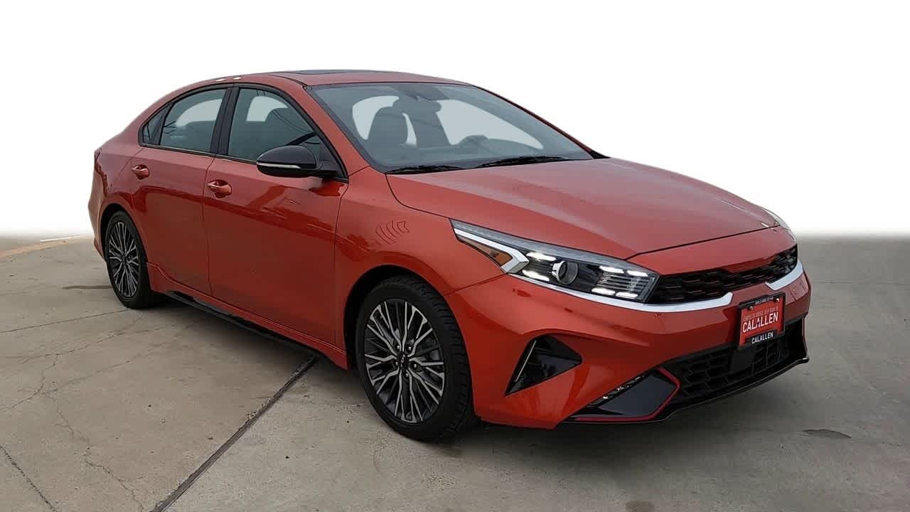 2022 Kia Forte GT-Line 2