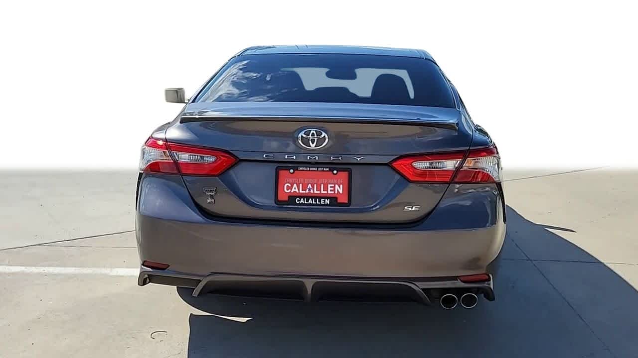 2018 Toyota Camry SE 7