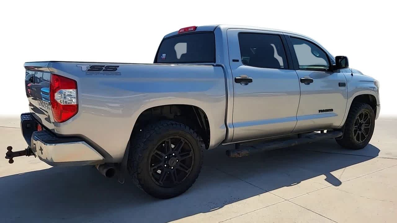 2018 Toyota Tundra SR5 CrewMax 5.5 Bed 5.7L FFV 8