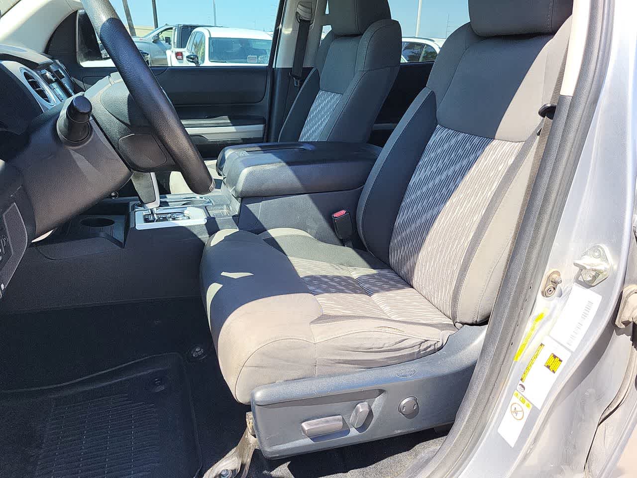 2018 Toyota Tundra SR5 CrewMax 5.5 Bed 5.7L FFV 19